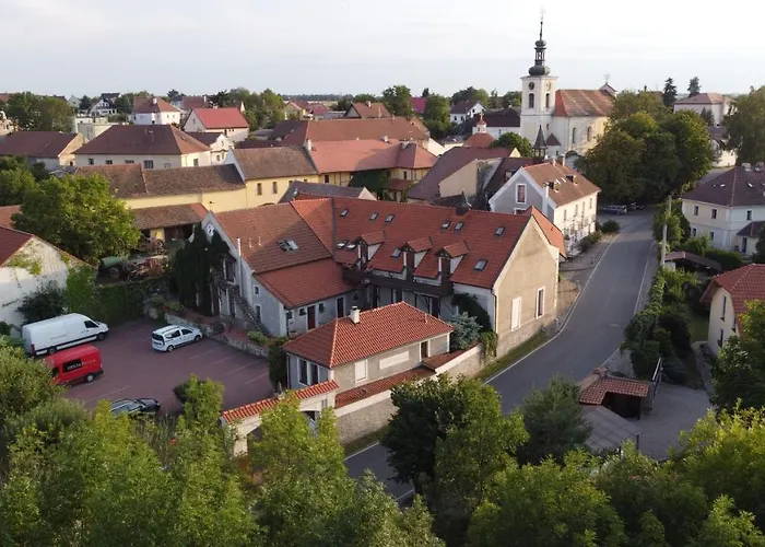 U Svateho Prokopa Pensionat Středokluky
